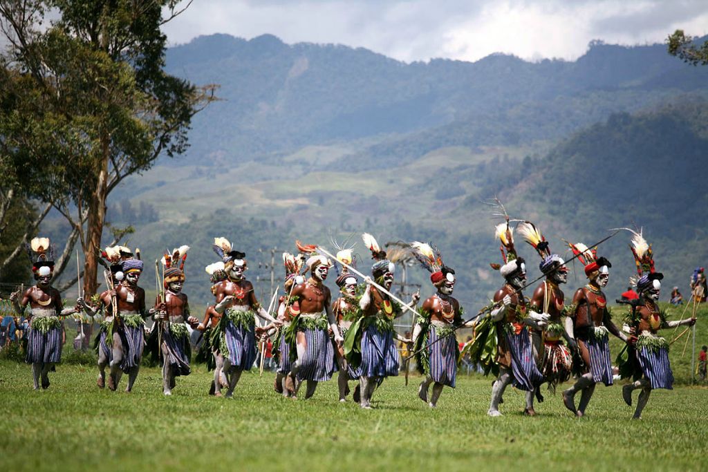 Νέα Γουινέα, Παπούα: Παραδοσιακοί χοροί